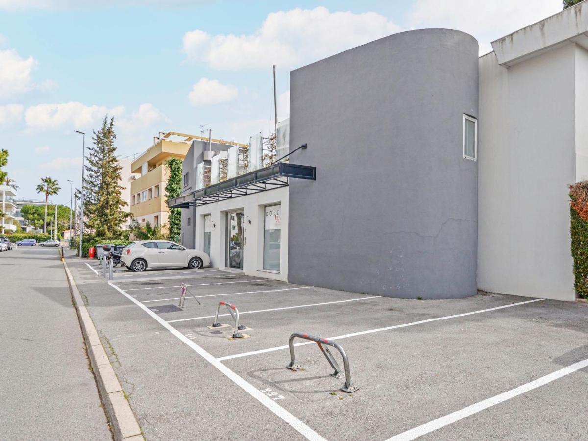 Apartment Dolce Vita Saint-Laurent-du-Var Exterior foto